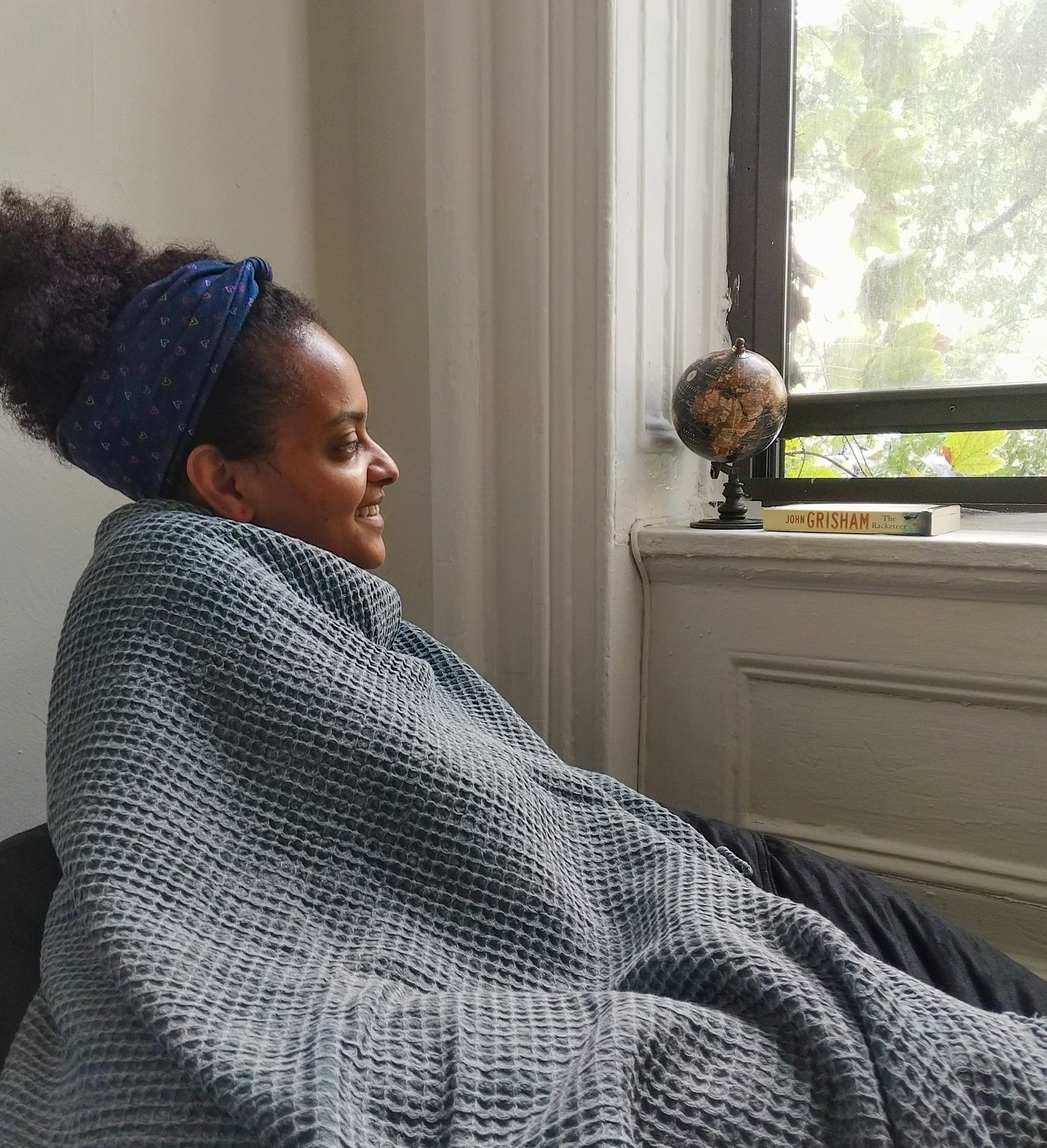 COMFY Yatak Örtüsü | Mavimsi Gri ya da Fildişi rengi, Taşlanmış image 9