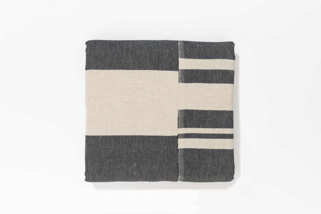 The Hues  #7 Yatak Örtüsü – Sınırlı Sayıda El Yapımı Konfor image 8