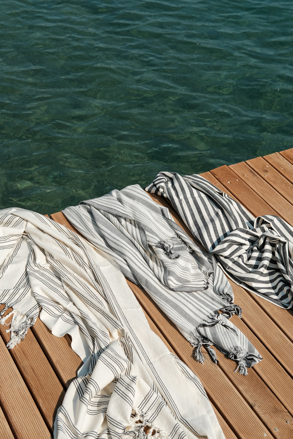 NIGHT El Dokuması Peştemal | Siyah çizgili image 4