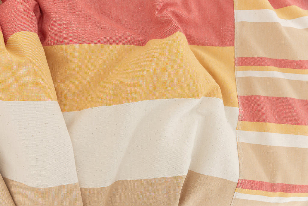 The Hues #1 Yatak Örtüsü – Sınırlı Sayıda El Yapımı Konfor image 4