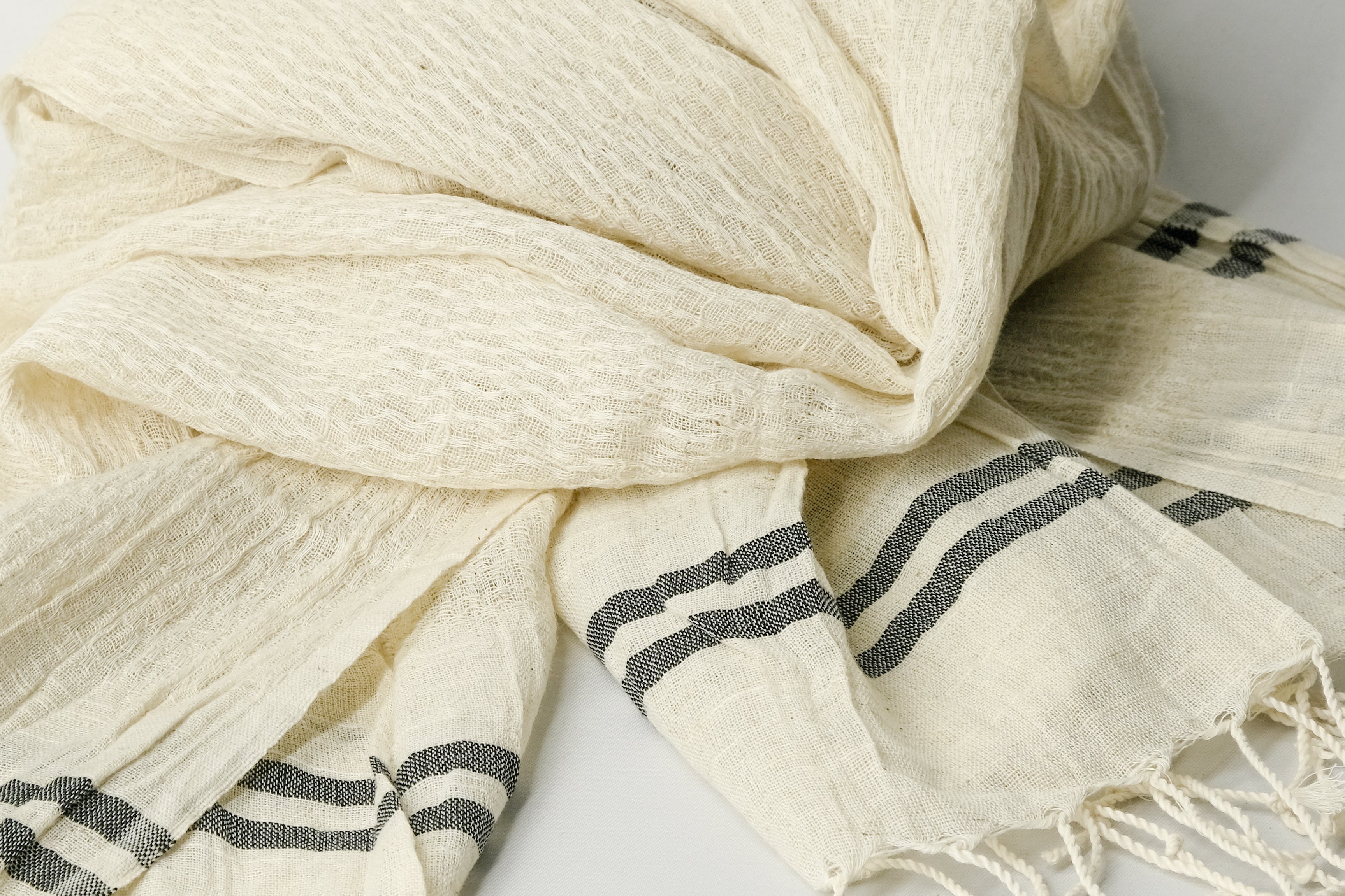 LUNA  Linen Scarf image 2