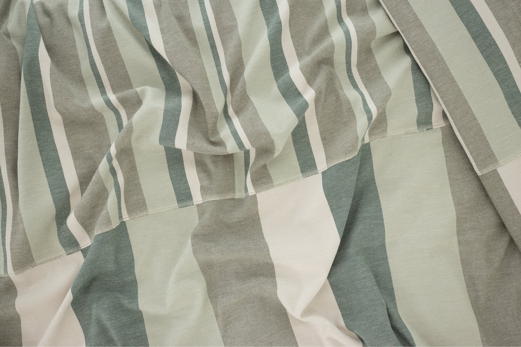 The Hues #3 Yatak Örtüsü – Sınırlı Sayıda El Yapımı Konfor image 7