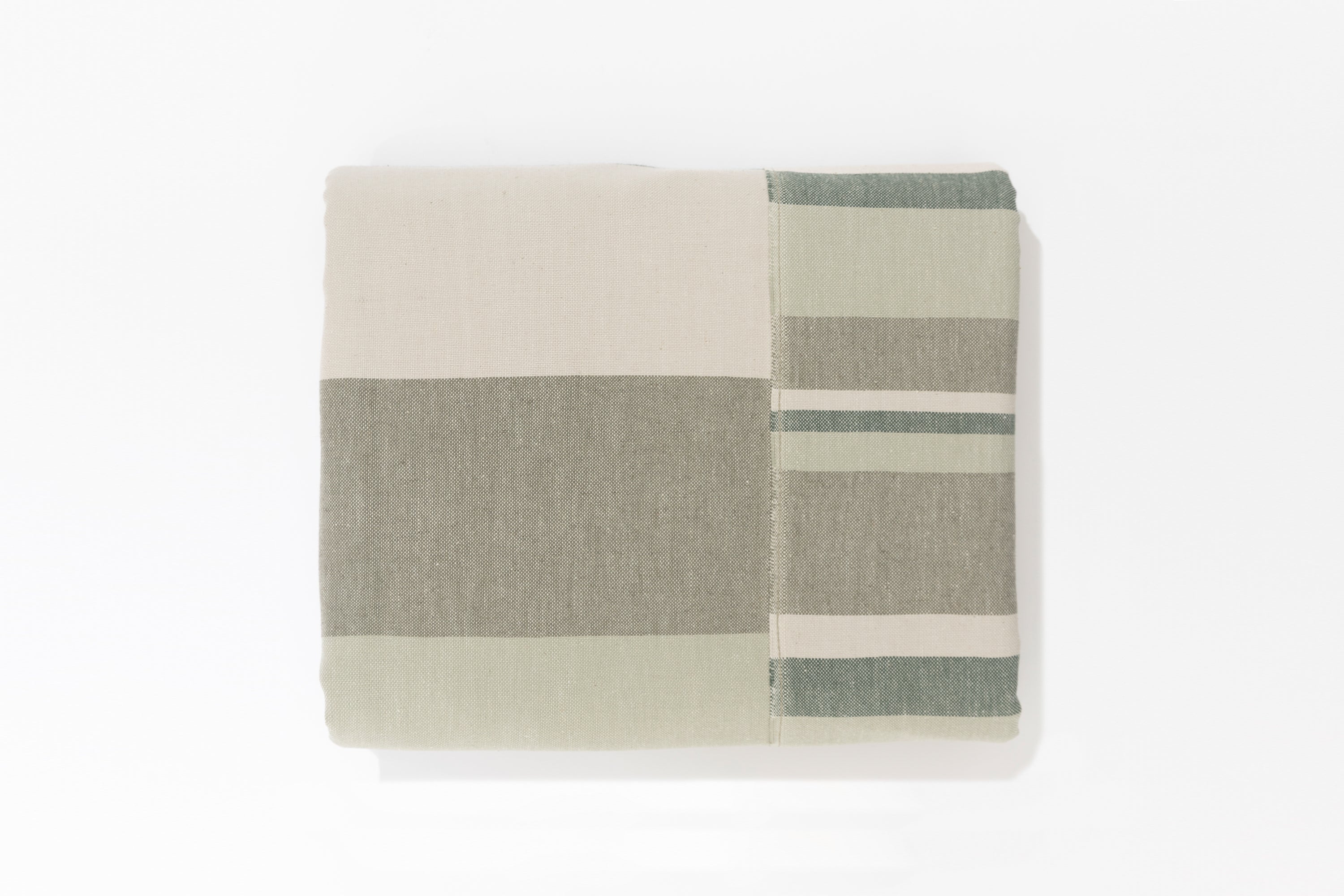 The Hues #3 Yatak Örtüsü – Sınırlı Sayıda El Yapımı Konfor image 3