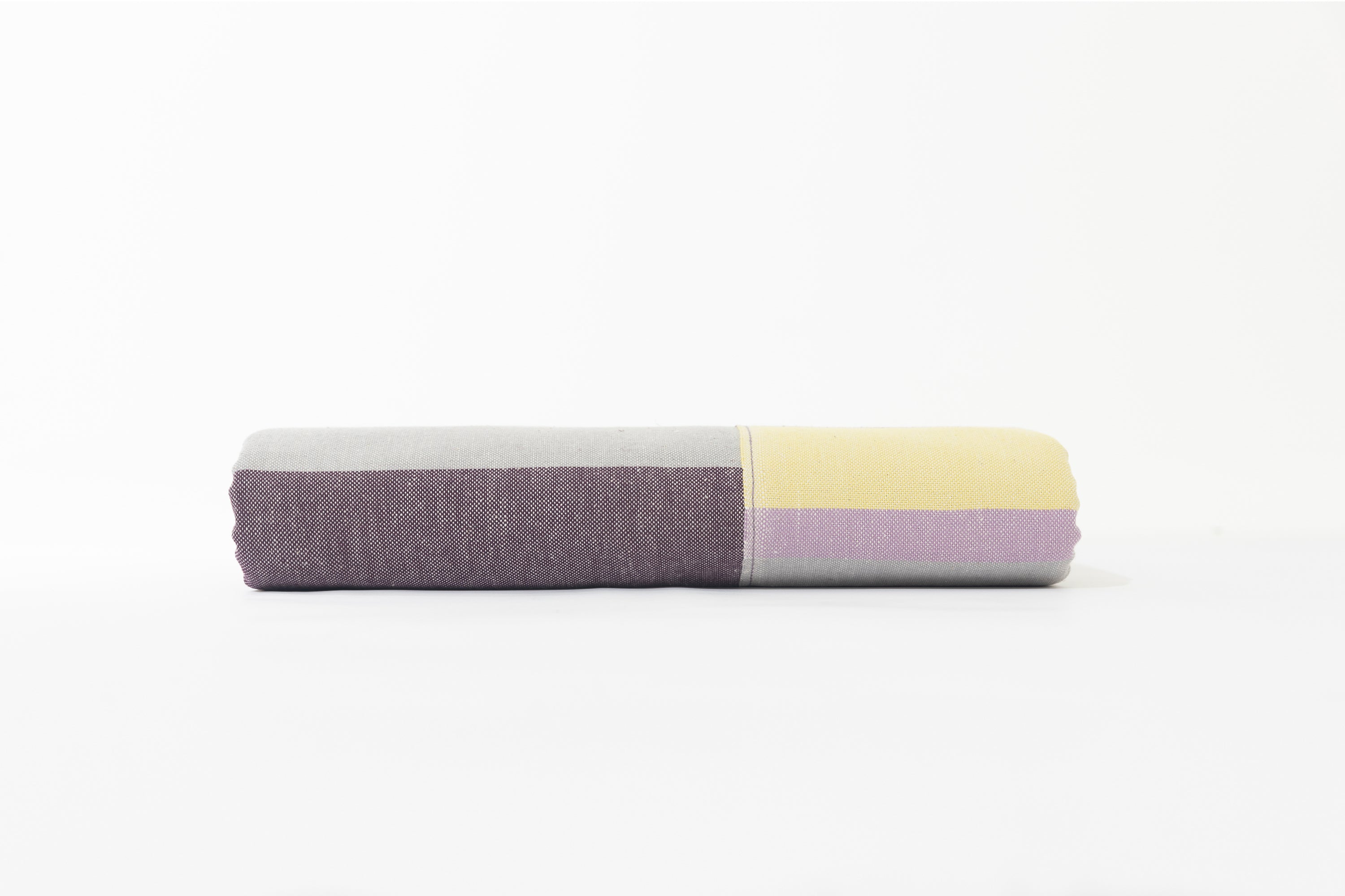 The Hues #6 Yatak Örtüsü – Sınırlı Sayıda El Yapımı Konfor image 9