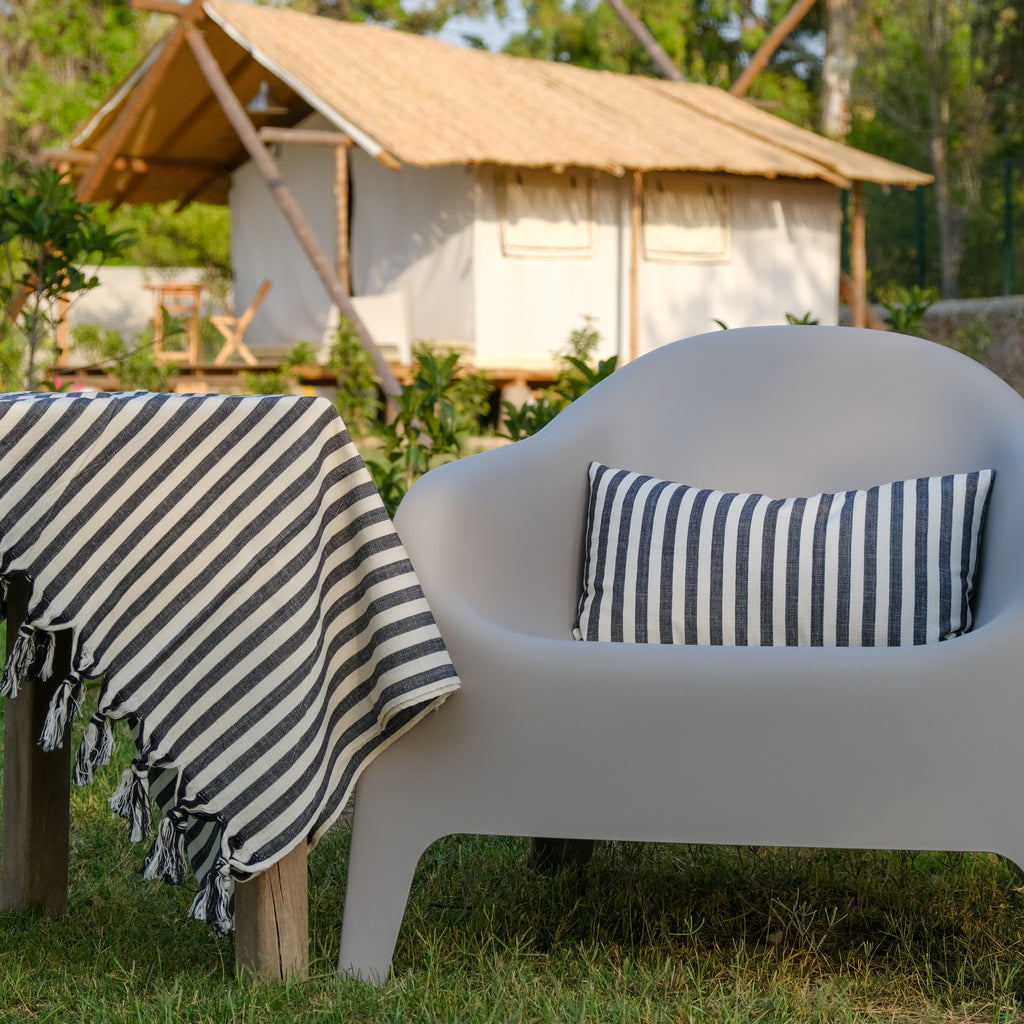 NIGHT Yastık Kılıfı image 6