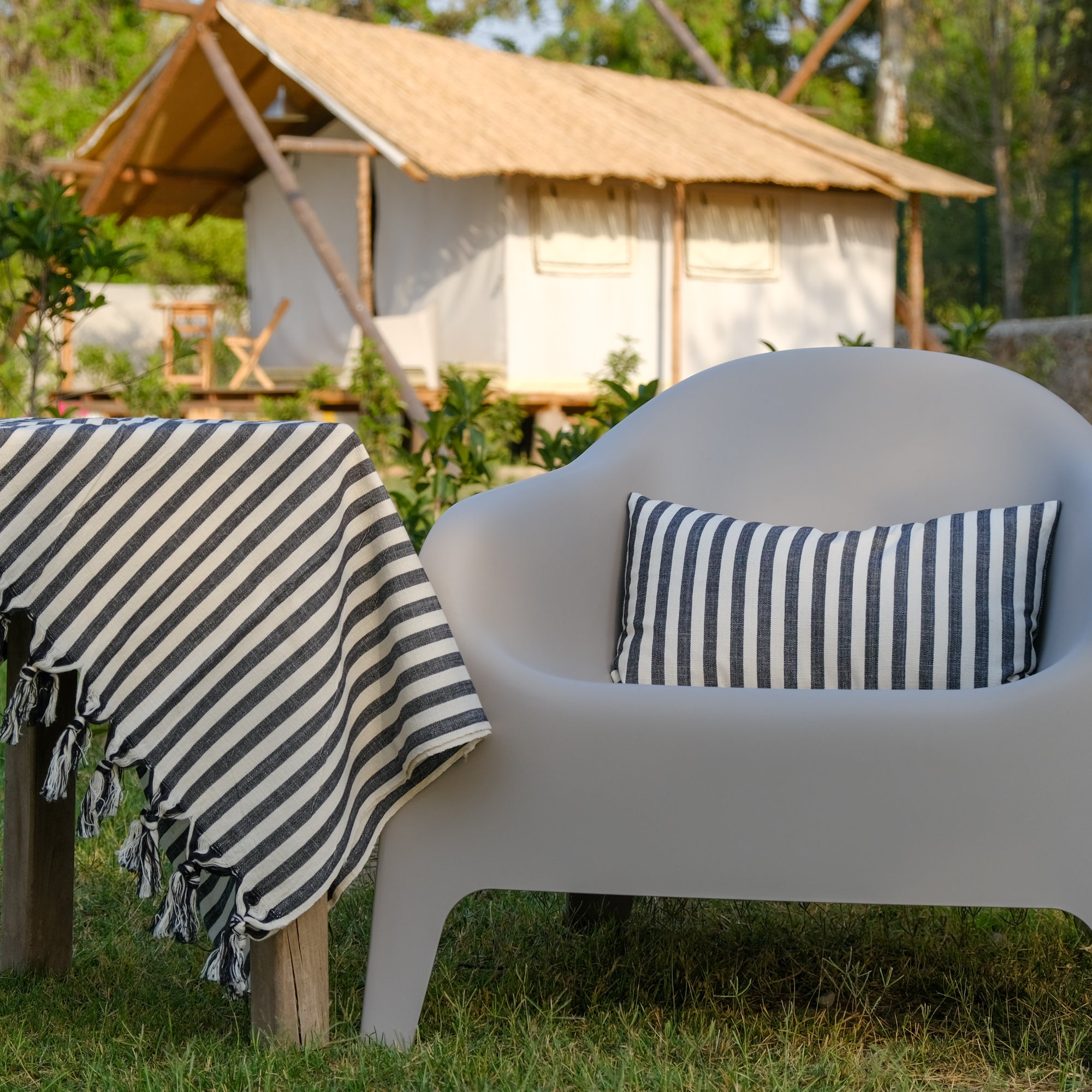 NIGHT Yastık Kılıfı image 6