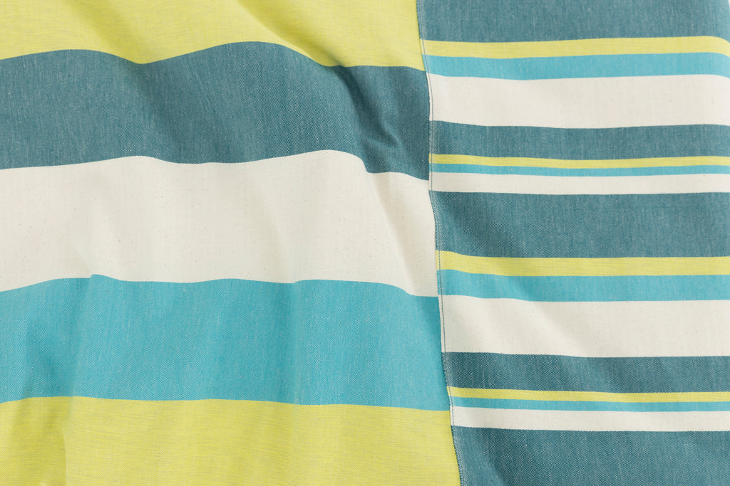 The Hues #4 Yatak Örtüsü – Sınırlı Sayıda El Yapımı Konfor image 3