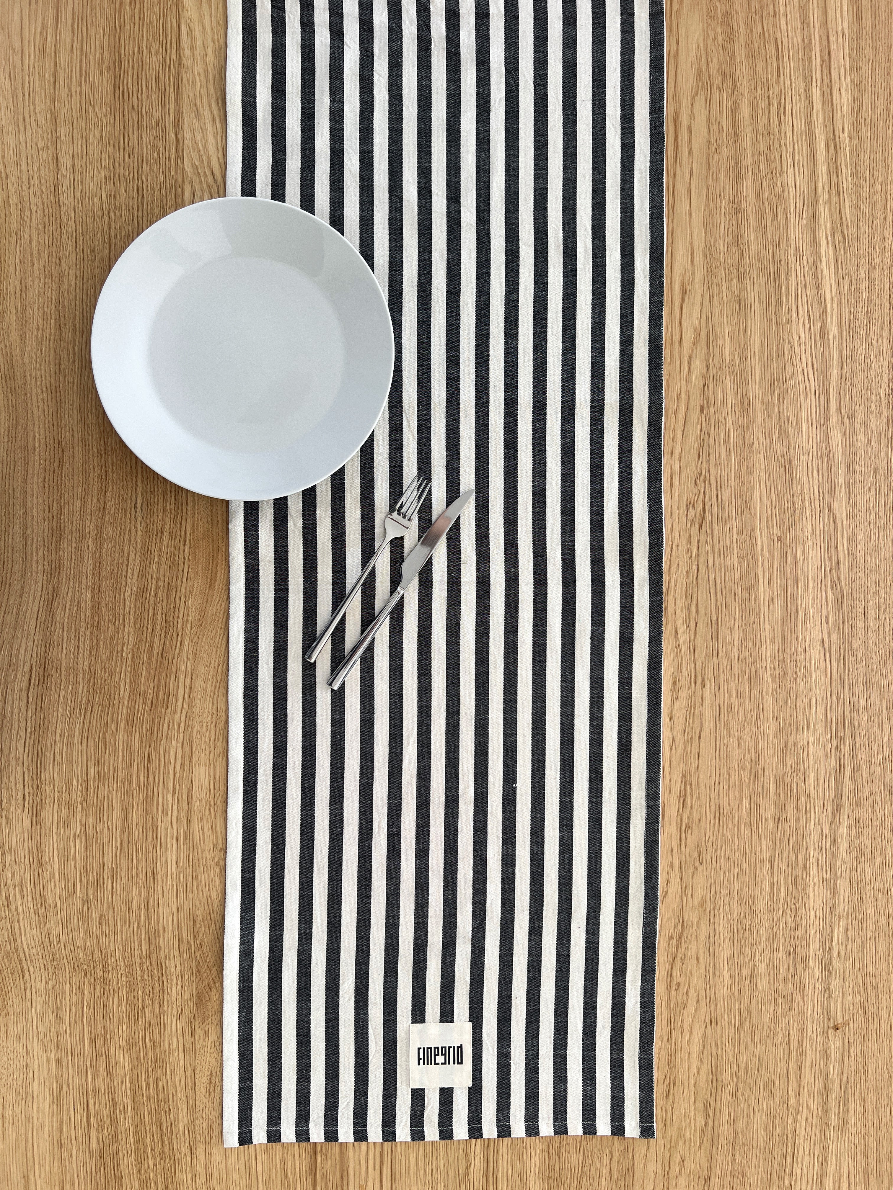 NIGHT Runner | Siyah çizgili