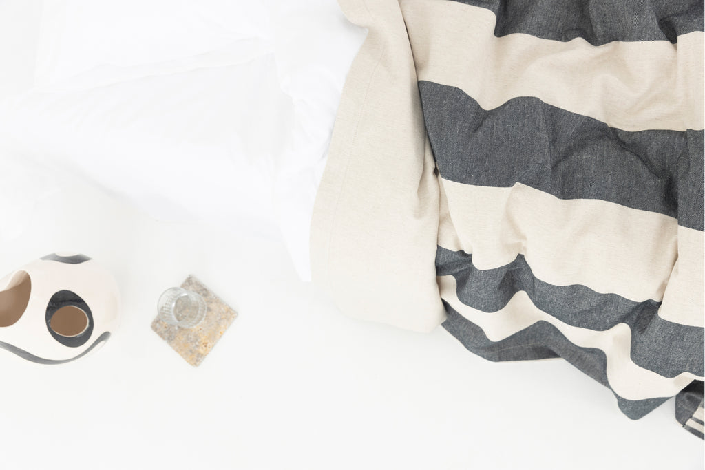 The Hues  #7 Yatak Örtüsü – Sınırlı Sayıda El Yapımı Konfor image 5