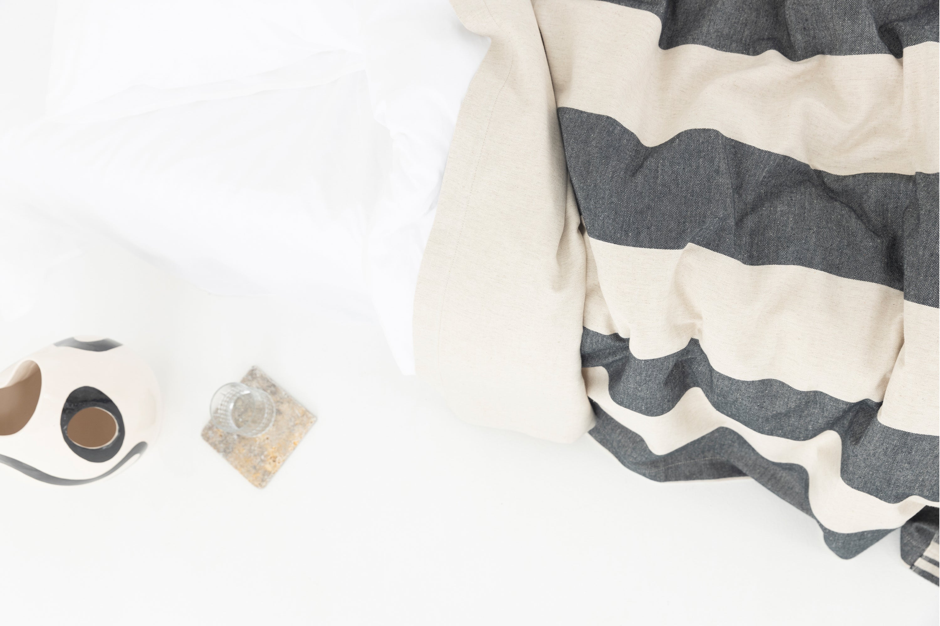 The Hues  #7 Yatak Örtüsü – Sınırlı Sayıda El Yapımı Konfor image 5