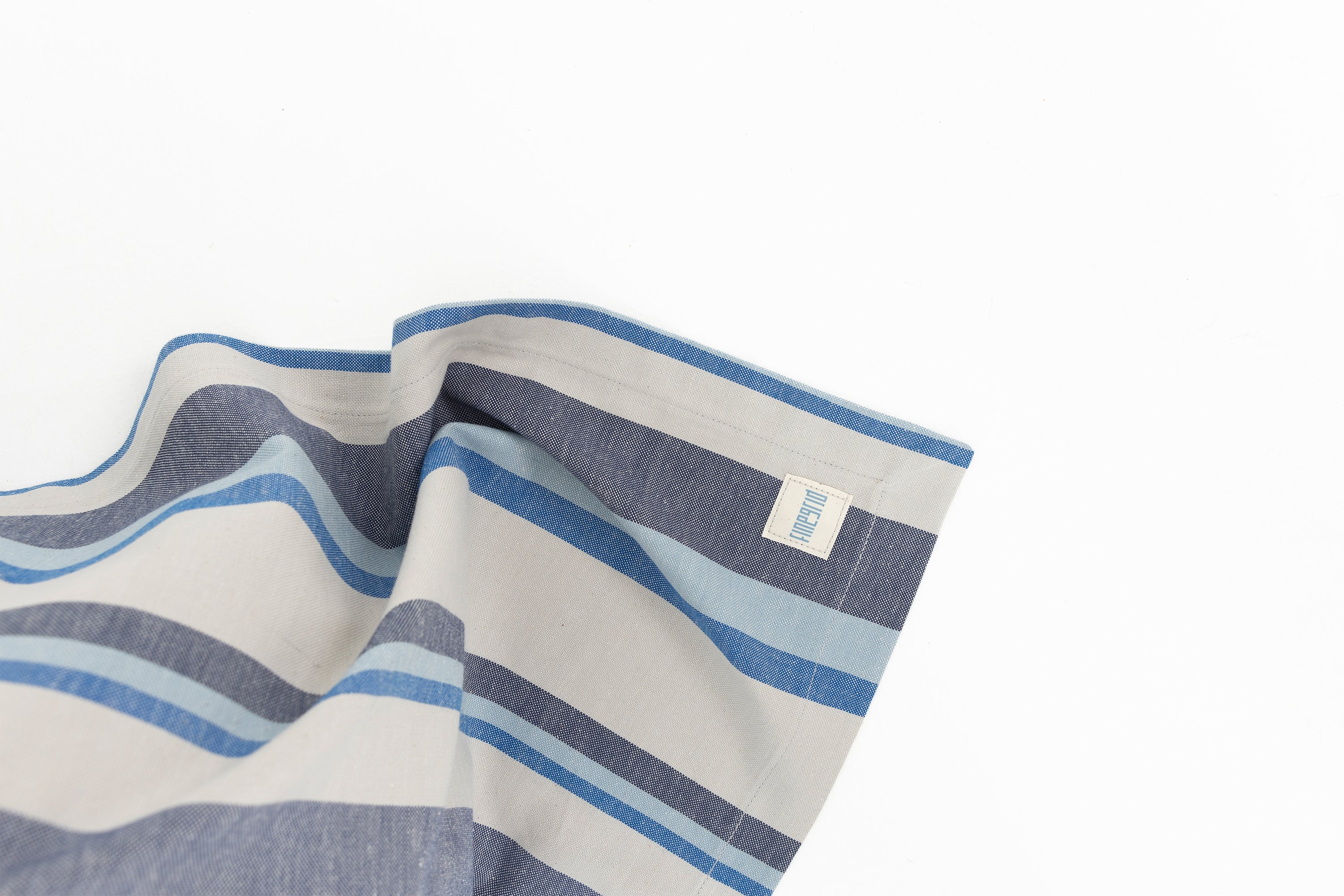 The Hues #5 Yatak Örtüsü – Sınırlı Sayıda El Yapımı Konfor image 4