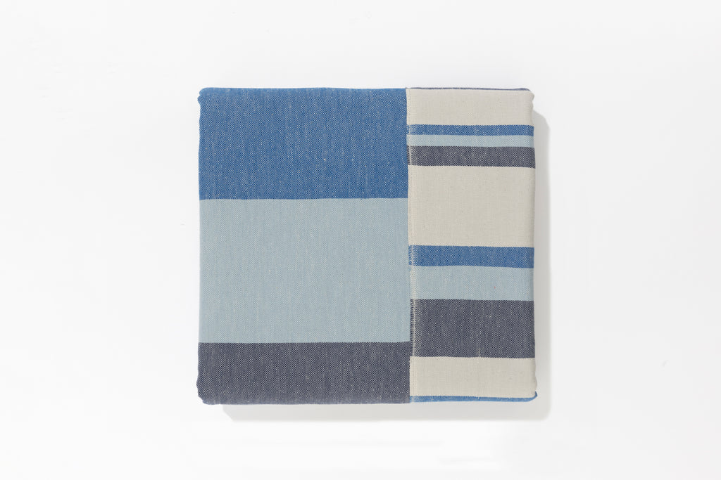 The Hues #5 Yatak Örtüsü – Sınırlı Sayıda El Yapımı Konfor image 7