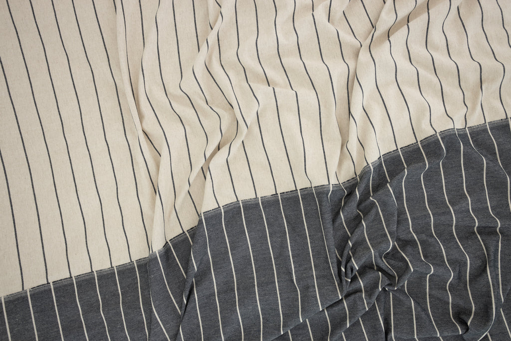 The Hues #8 Yatak Örtüsü –Sınırlı Sayıda El Yapımı Konfor image 3