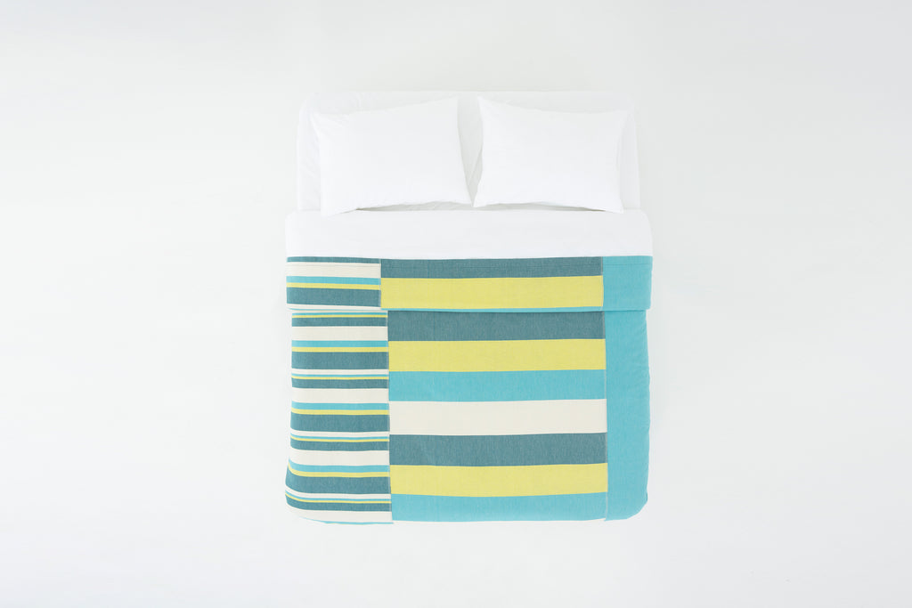 The Hues #4 Yatak Örtüsü – Sınırlı Sayıda El Yapımı Konfor image 1