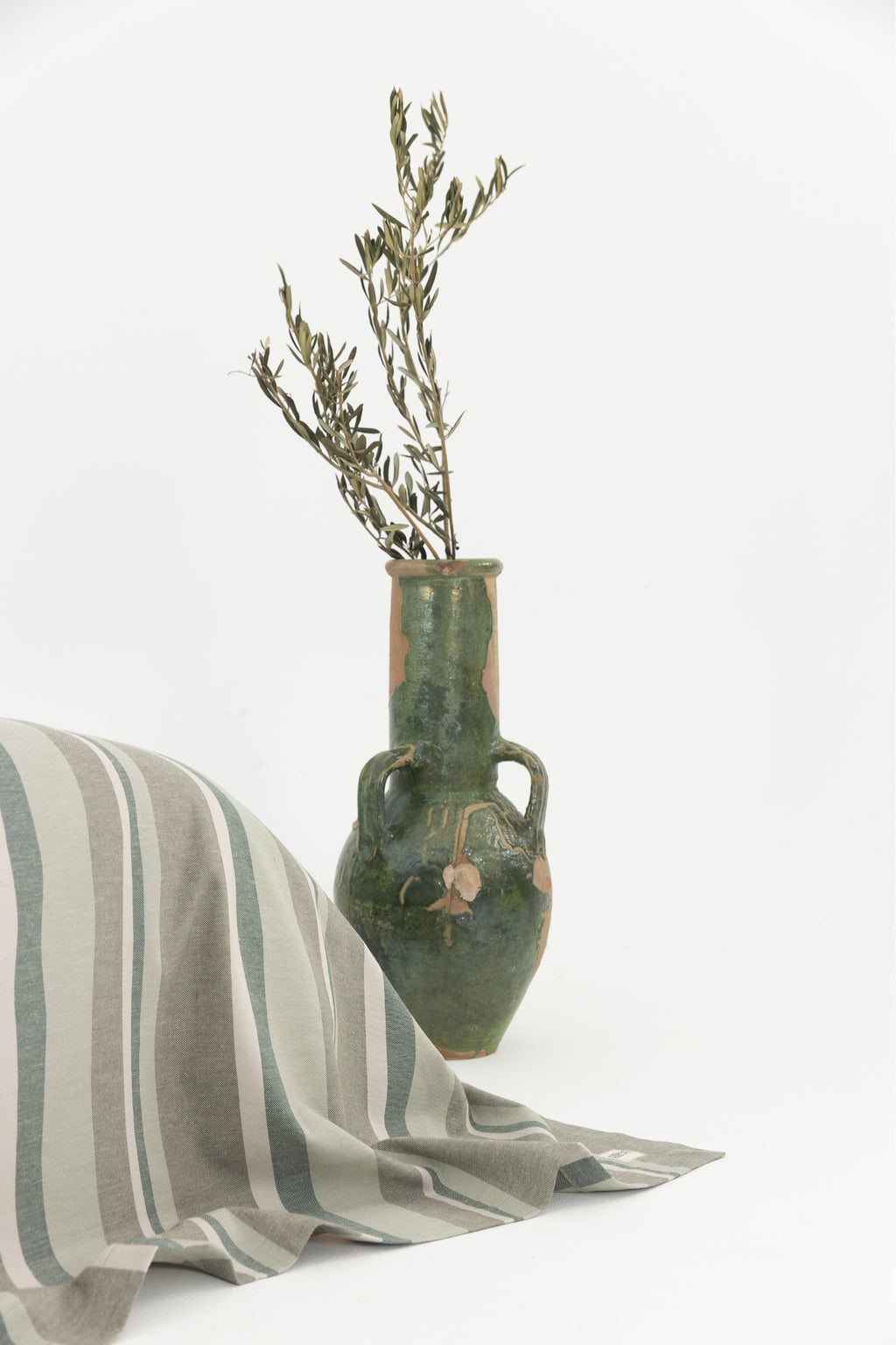 The Hues #3 Yatak Örtüsü – Sınırlı Sayıda El Yapımı Konfor image 5